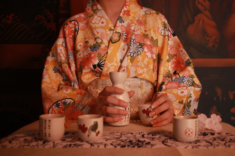 Vermouth-山东省·烟台市·莱山区-微博-可接买家秀,可寄拍喝约拍(不接私房和酒店约拍)。会修图,也可以原相机。会弹钢琴、芭蕾、民族,喜欢旅行、读书、写文章。
年龄:21
身高:165CM
体重:48KG
坐标:山东省·烟台市·莱山区