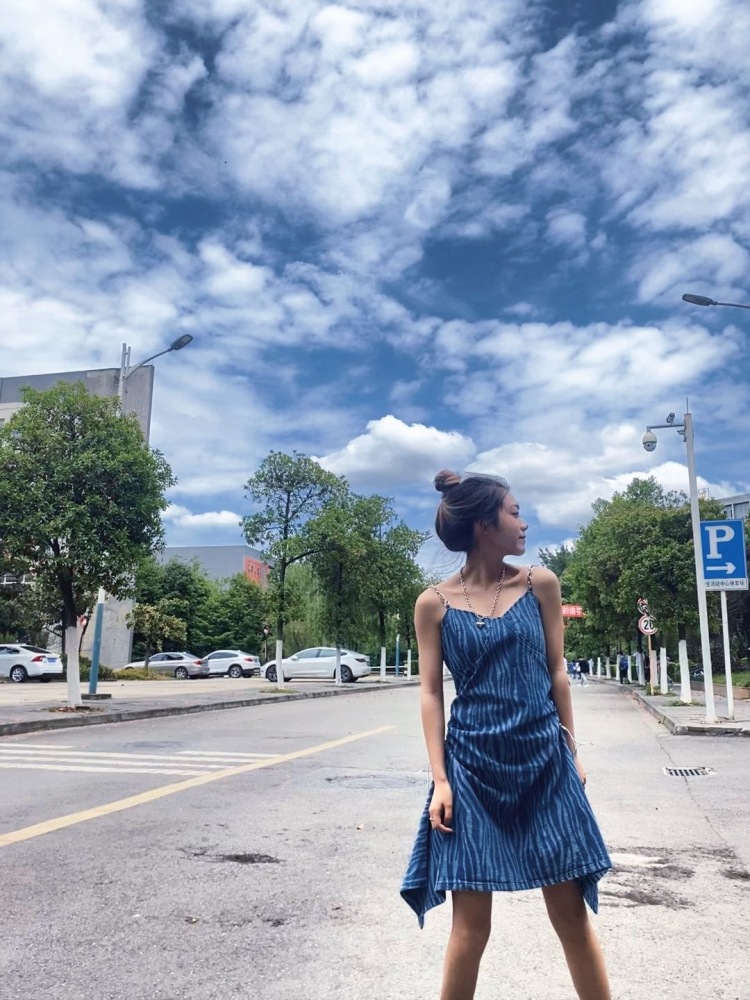 牛牛-四川省·成都市·锦江区-抖音,微博,***-我是在成都身材好颜值在线滴艺术生,有时间有耐心,接各大boss的网拍寄拍。擅长短视频制作,产品测评。
欢迎boss~砸单
160cm/欣芮吖
身份:寄拍模特,开箱测评
年龄:20
身高:160
体重: