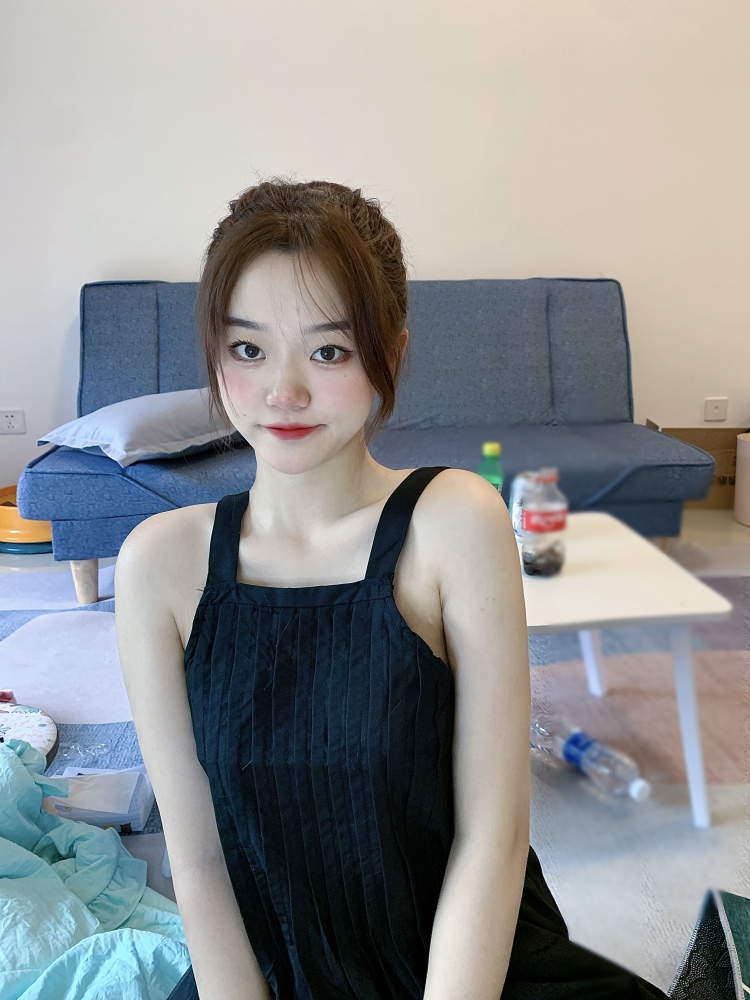 a-云南省·西双版纳傣族自治州·景洪市--接寄拍 费用协商
身高168 体重98 会拍照p图 有充分的时间来接单 可以长期合作