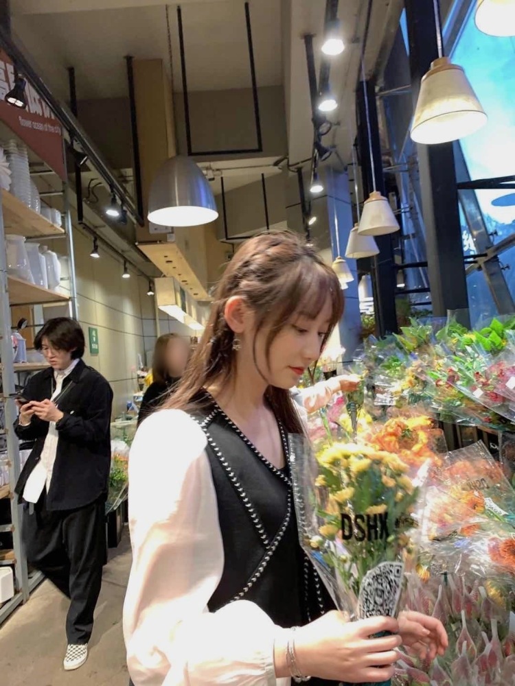 知鸥-广东省·广州市·海珠区--接寄拍
身高158 cm
体重 45kg
会拍照会p图
费用可以协商