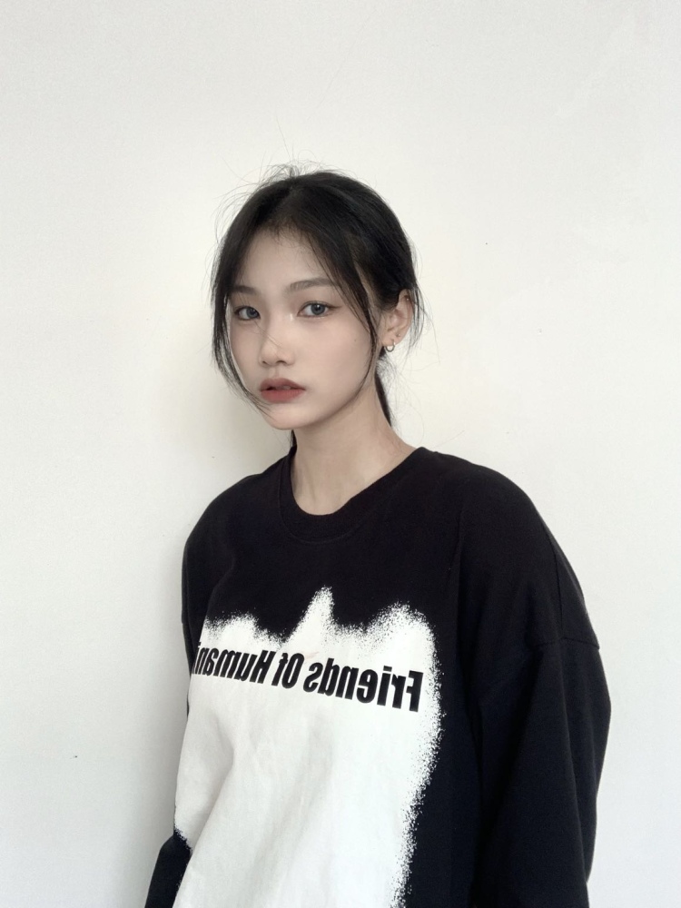 可烦-江西省·抚州市·临川区--接各种寄拍,衣服,饰品,包包,鞋子,可拍各种网图,出片快,高清图!
年龄:20
身高:165CM
体重:48kg
#探店# #通告#