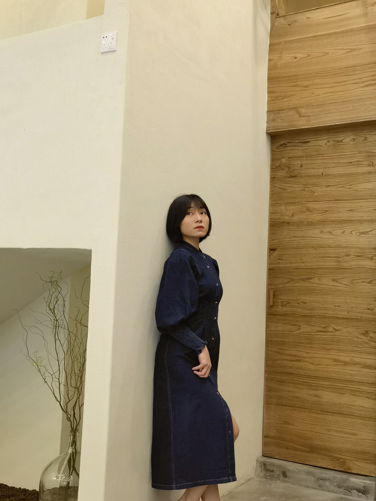 Eason ༽-广东省·东莞市·长安镇--淘宝穿搭模特
接淘宝主图 300元一套10张
测评图 60元一套 一套6张