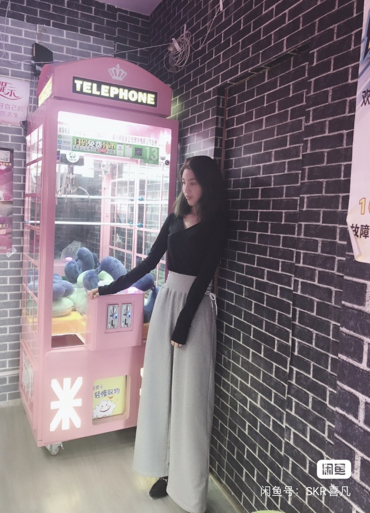 Stella-广东省·珠海市·香洲区--大家好!我是stella
身高163cm
体重42kg
年龄25
接寄拍,买家秀,会p图,擅长拍照.风格多变.
艺名:希凡欧尼
身份:素人带货