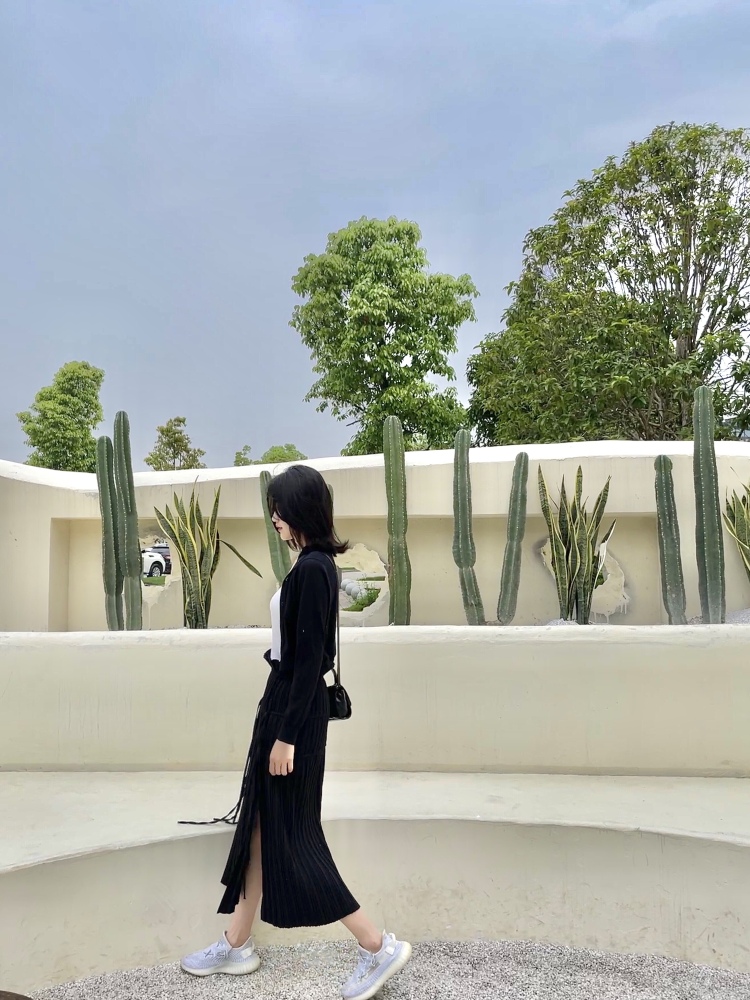 杨翊-湖南省·长沙市·岳麓区--身高170
体重96
爱拍照 会p图
买家秀 寄拍都🉑️
给自己每天赚点零花钱