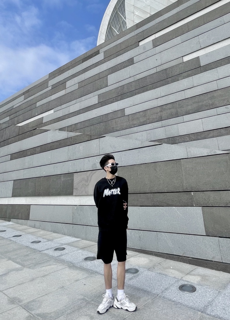 Cold-广东省·广州市·白云区--冬天要来了,素人接寄拍,不收费,想白嫖点衣服穿穿,走的清爽干净路线,有需要的老板滴滴滴,谢谢!!