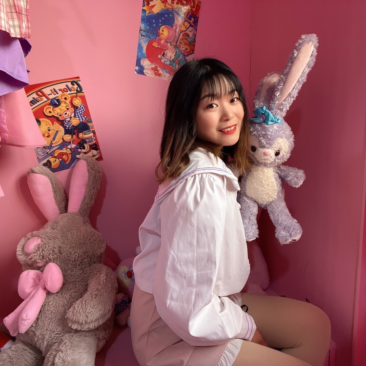 A游润-湖南省·娄底市·新化县-抖音,***-我是个平凡的女孩,身高160体重48公斤,喜欢自拍、旅游等,积极乐观向上,喜欢充实的生活,也会接一些主持活动,平时喜欢买买买,现想把买买买发展成一项生活技能,可接买家秀