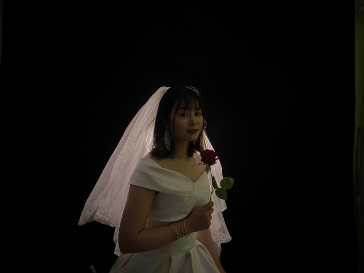 A游润-湖南省·娄底市·新化县-抖音,***-我是个平凡的女孩,身高160体重48公斤,喜欢自拍、旅游等,积极乐观向上,喜欢充实的生活,也会接一些主持活动,平时喜欢买买买,现想把买买买发展成一项生活技能,可接买家秀