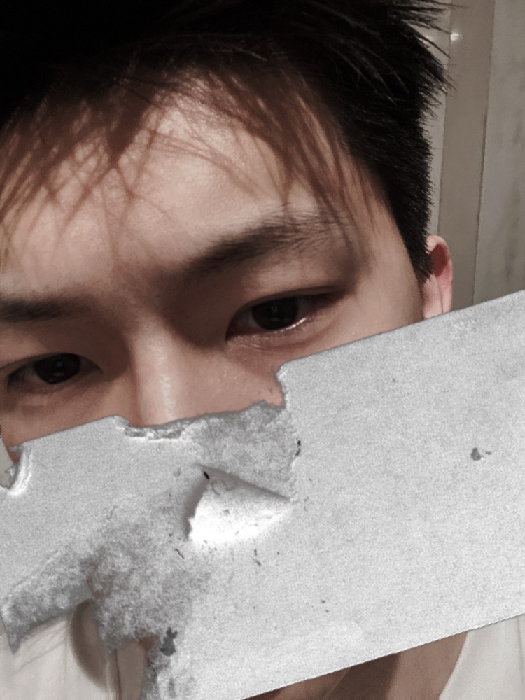 唔知叫乜名-广东省·广州市·番禺区-抖音-身高186cm，体重75kg，肩膀宽，身体比例好，不驼背，脖子长，很好的衣架子,目前短发，可以接受短寸，不会化妆，可以带美瞳