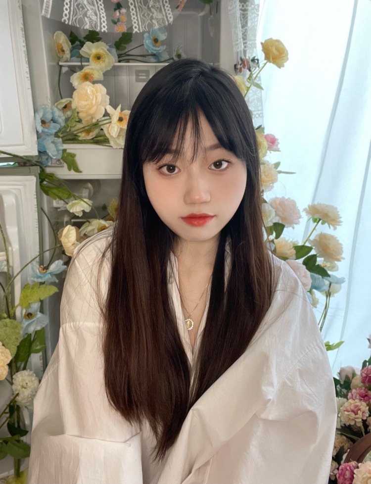 --重庆市·重庆市·江北区--接寄拍 衣服 包包 饰品 手机壳 都可 按要求 出图快 设计专业毕业 懂搭配