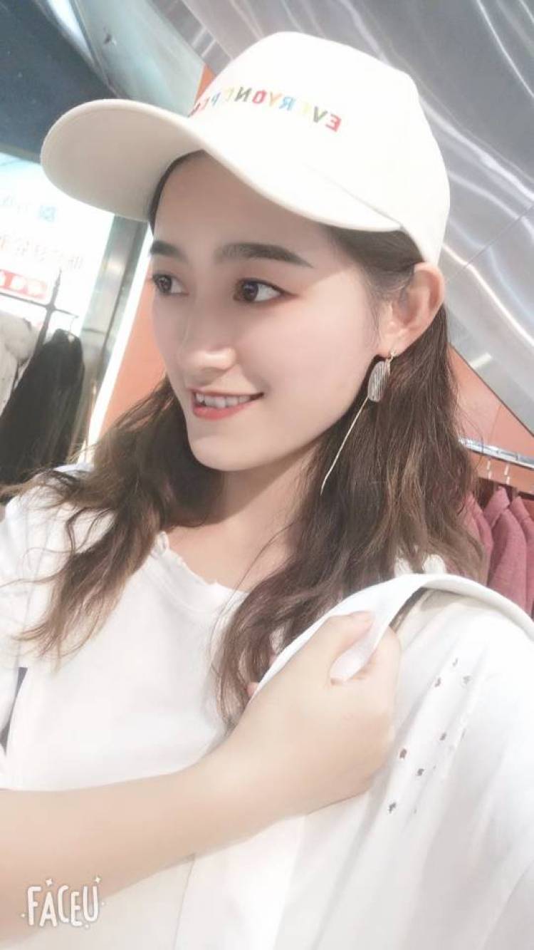 秋秋妹-重庆市·重庆市·渝北区-抖音 知乎 -身高158
体重45
接寄拍 会p图 爱拍照
宝妈一枚