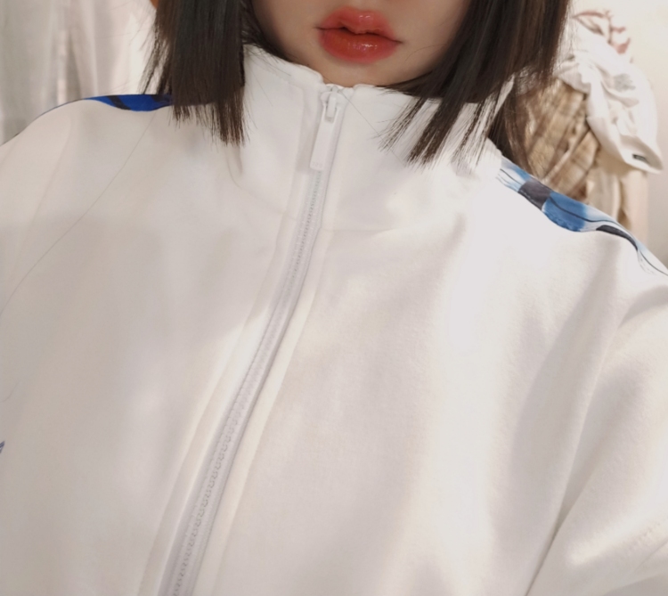 姽婳愔嫕🌿-河北省·石家庄市·平山县--买家秀，各种小物，眼镜，头饰，口红试色，美妆，护肤，包包，衣服