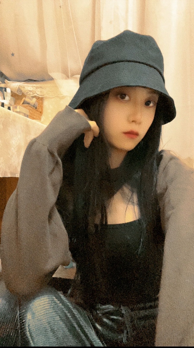 桃子-上海市·上海市·浦东新区--新人一枚,买家秀,淘宝,平面模特兼职,App测评推广都可接。