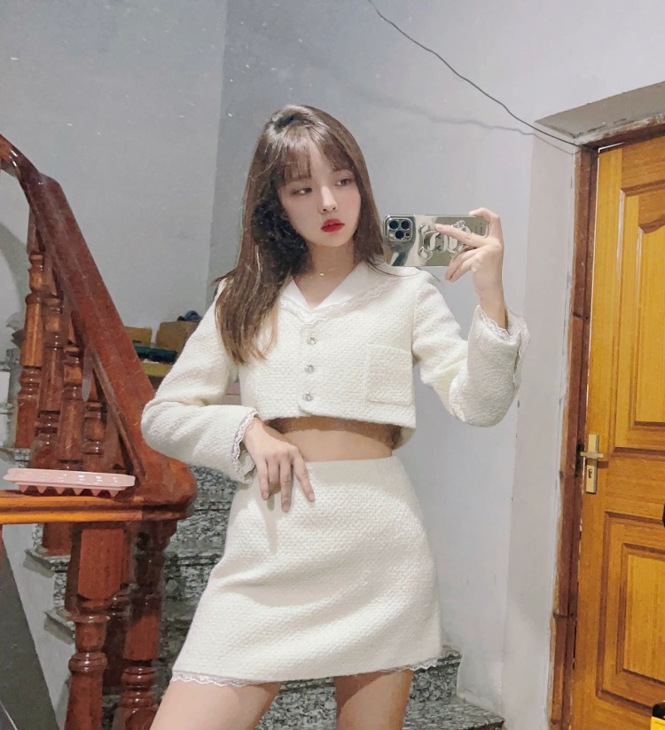 菜渣渣-浙江省·温州市·乐清市--大家好!
165/100衣服鞋子包包化妆品首饰都可以 会拍照会p图做事不磨叽
身份:普通主播
年龄:28
身高:165CM
体重:50KG