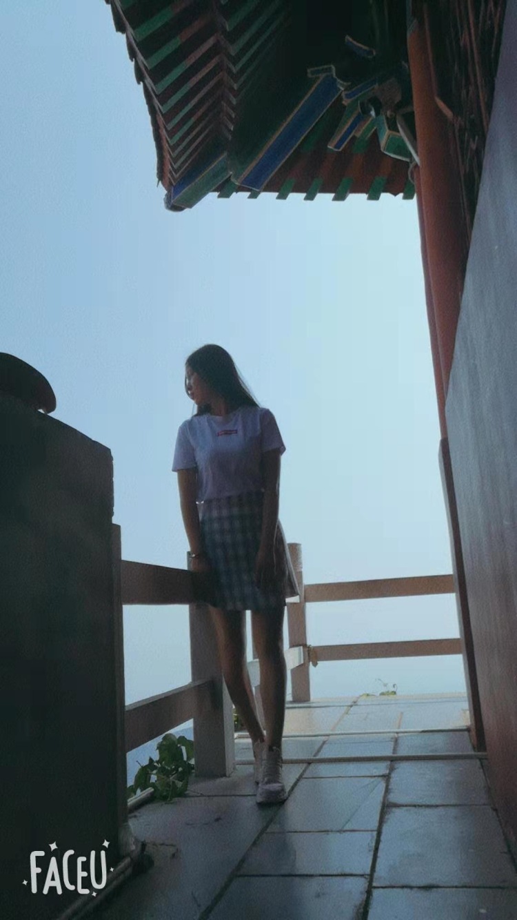 渡、-河南省·郑州市·中原区--买家秀,各类衣服寄拍,没那么多事,特点突出胸部比较美感,认真,负责人