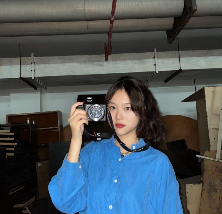 Esmeralda-上海市·上海市·青浦区--爱好拍照 会修图 可以接饰品类或者服装类的寄拍 出图快 希望商家可以联系我~
