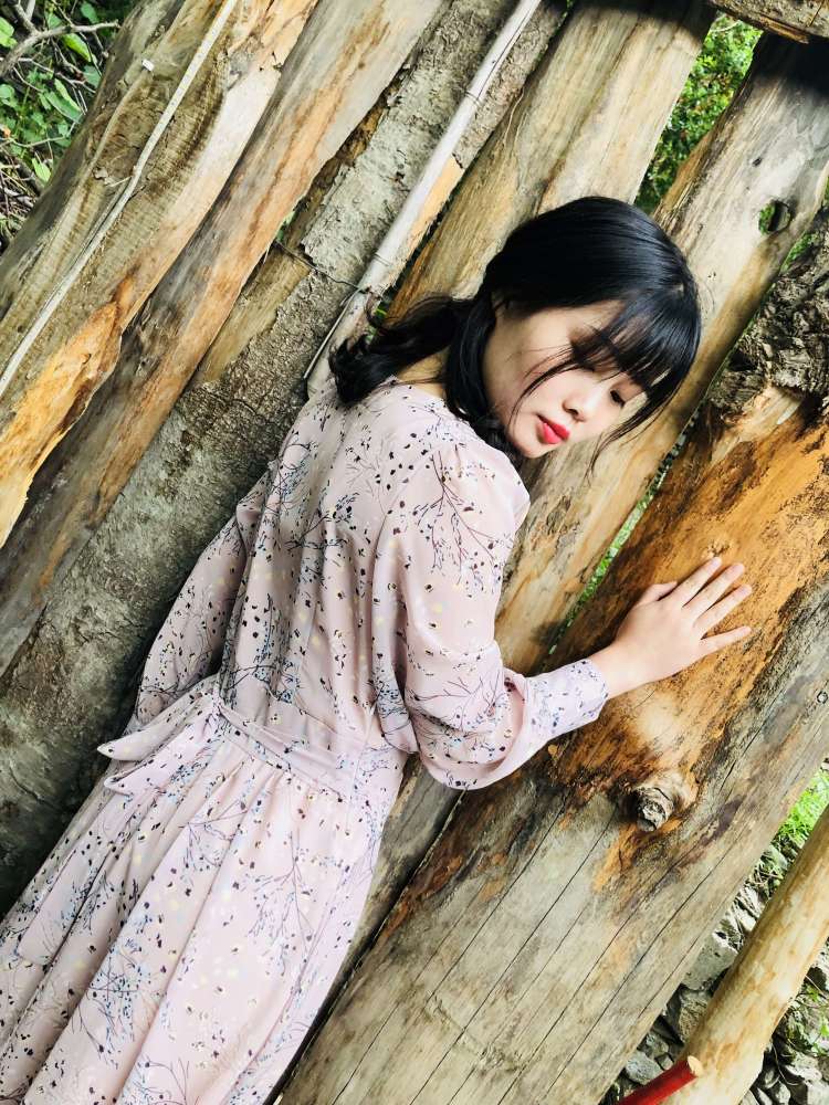 🌜太阳 🌛-四川省·成都市·双流区-抖音 头条-158 95斤 第一次接触这个行业,想尝试一下,可以拍买家秀 寄拍 看能不能赚点外快😬 😬 ,会拍照,会简单修图,希望中意的商家合作愉快