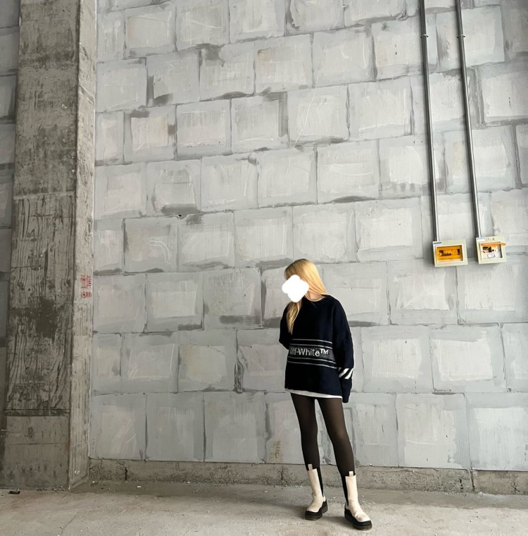 Andrea-四川省·成都市·锦江区-抖音｜全民k歌-可接寄拍约拍，探店打卡，美食测评，视频种草，短视频拍摄，唱歌跳舞视频录制，照片ps等等