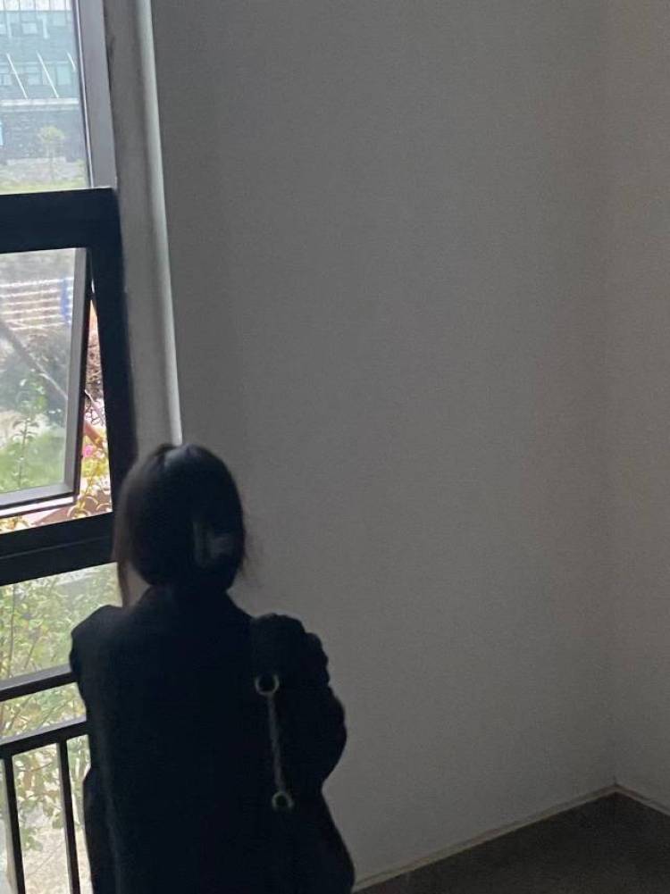 CH--湖南省·长沙市·望城区-快手、抖音-165/88衣服、包包 、鞋子、化妆品、手饰品等都可以，希望商家大大多多看到我！！