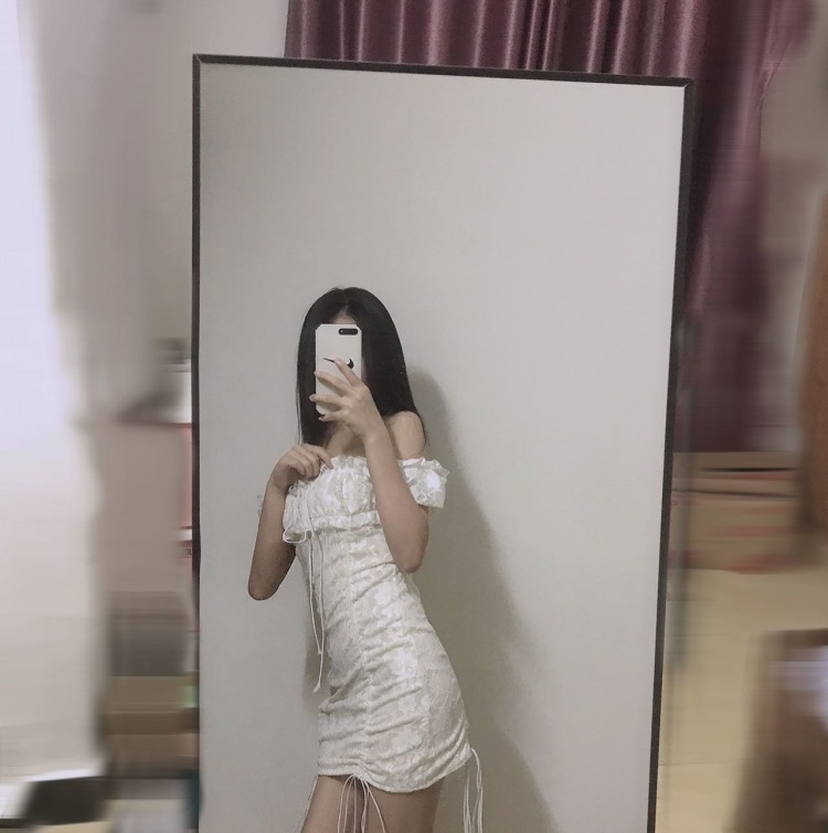 September 🍂-广东省·深圳市·罗湖区--净身161 体重100  饰品 衣服 鞋子 探店打卡 淘宝页面 买卖家秀 都可以 现自由职业者 爱拍照会修图