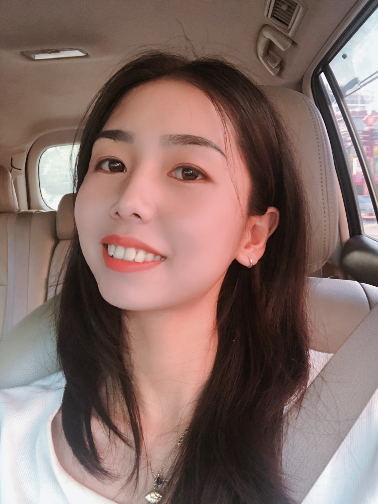 .-云南省·普洱市·思茅区-抖音，微博，***-特长是跳舞，学过几年的爵士舞，有基础的舞蹈功底。身高163，46公斤。想做寄拍
