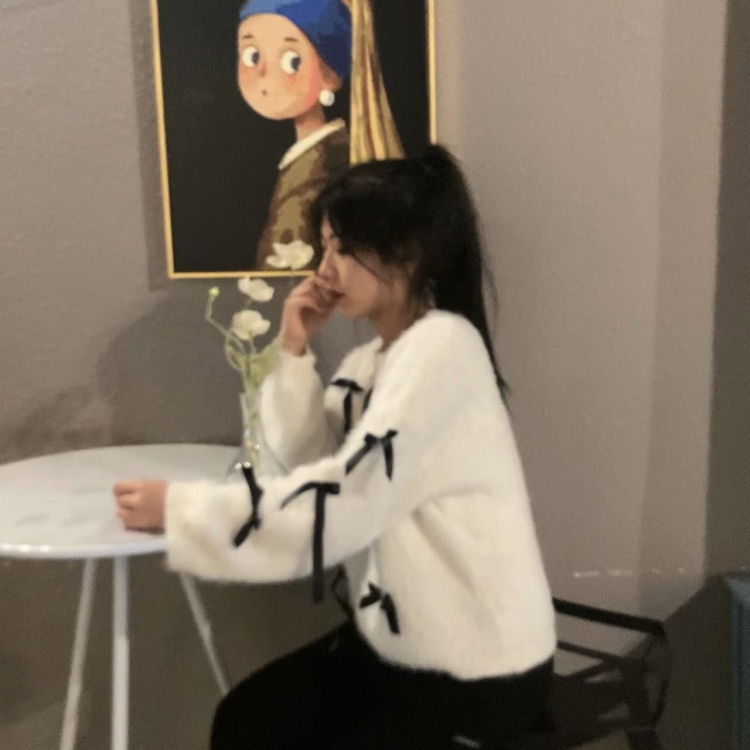 小呼贝贝-黑龙江省·齐齐哈尔市·讷河市-快手-可接首饰 服装 彩妆寄拍
长相可御姐可甜美 
身高：161cm
体重：43kg
坐标：黑龙江省齐齐哈尔市讷河
