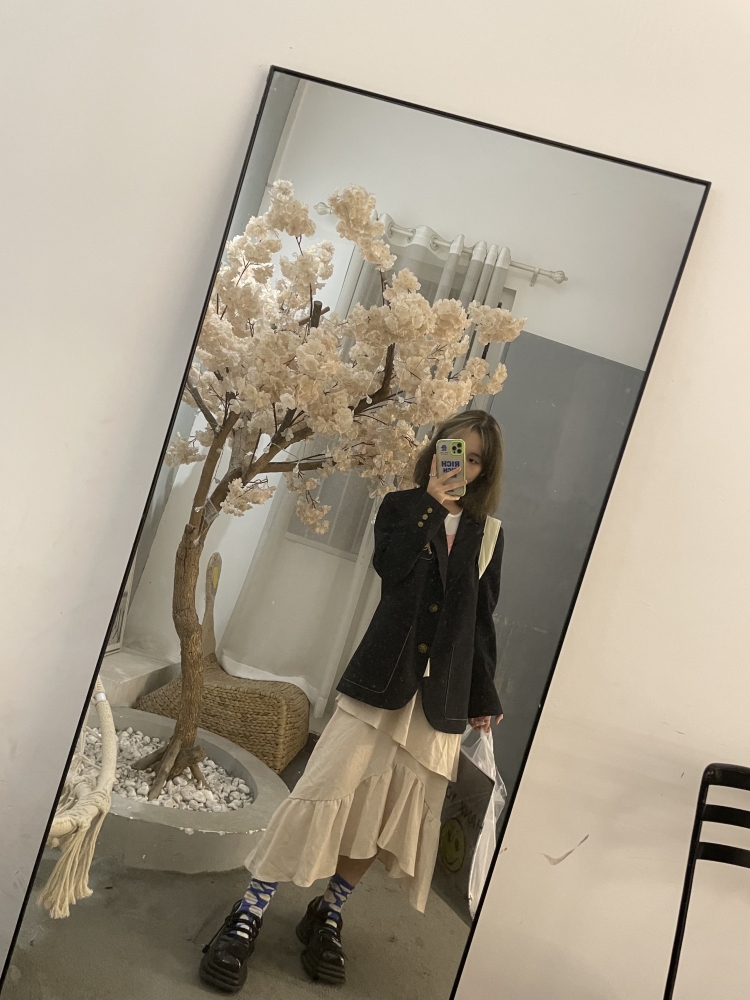 01-广东省·广州市·番禺区--接寄拍 美瞳 服装 饰品均风格多变根据需要进行拍摄 出片快不拖拉质量高 诚信