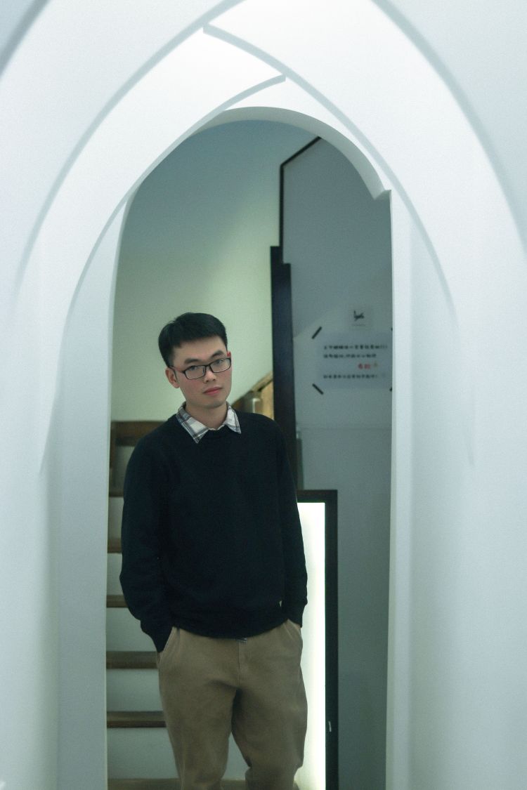 周先森-湖南省·长沙市·开福区-抖音,微博 ,***,微信-一名医护工作者,摄影爱好者,喜欢旅行拍摄探店美食,性格开朗活泼
