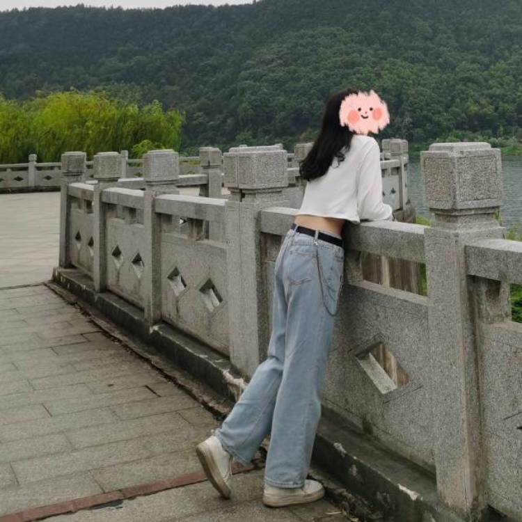 诗酒.-湖南省·郴州市·北湖区-***-身高172,体重58kg
喜欢篮球游泳,喜欢拍照会p图
可接寄拍,饰品服装都🉑
