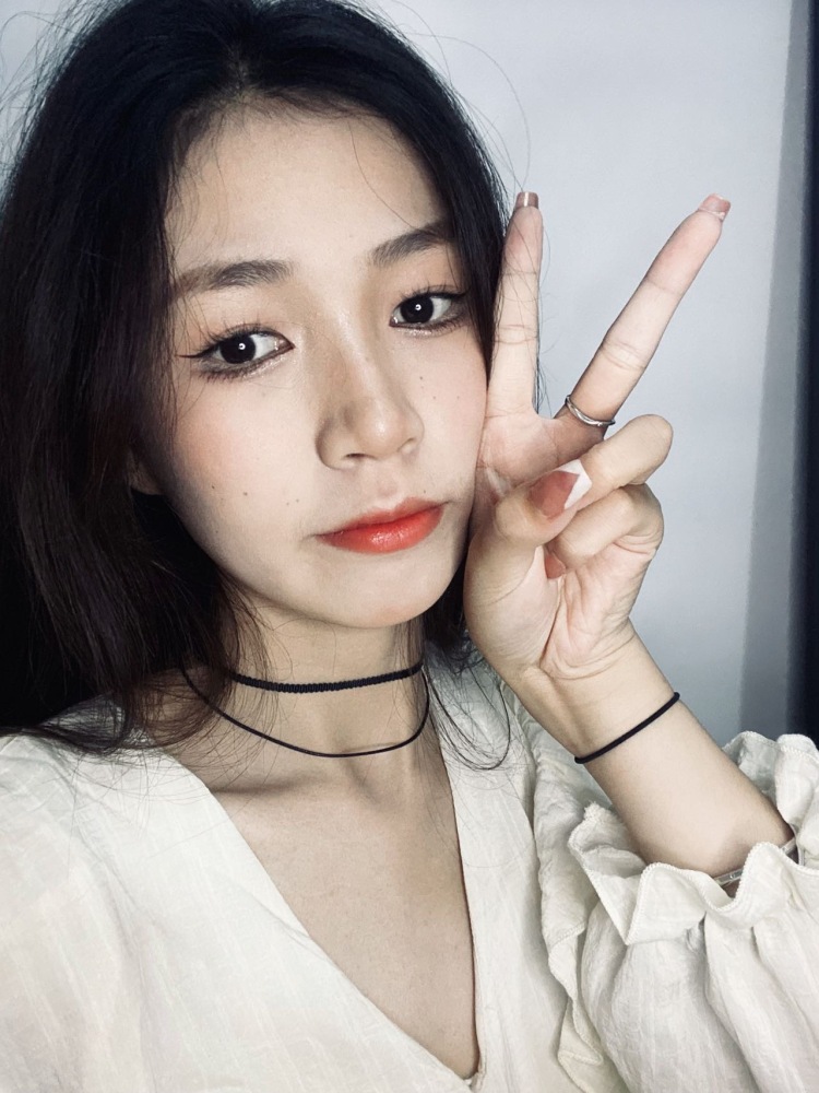 ,-河南省·商丘市·永城市-***,快手-身高172,体重99斤,本人喜欢拍照,出图快,会修图,想接寄拍。