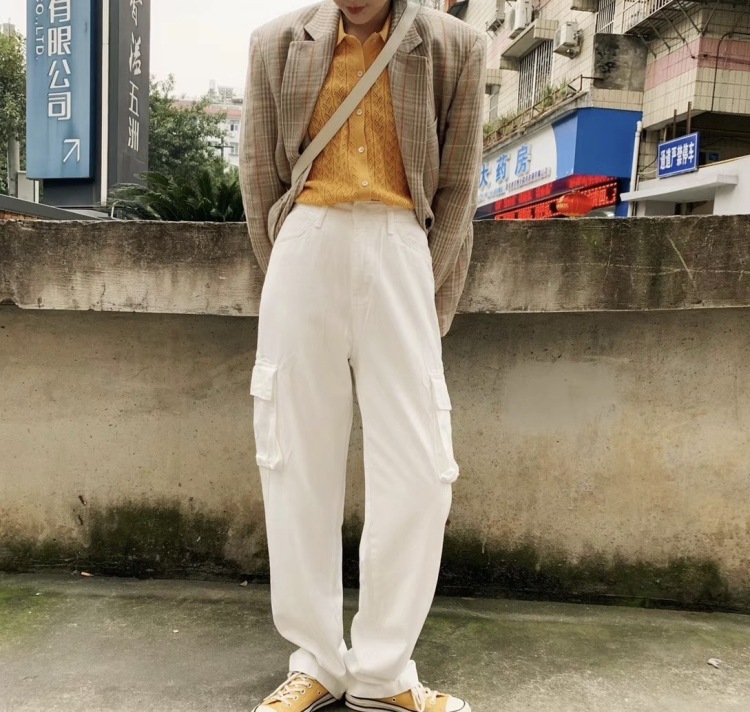祺-浙江省·杭州市·上城区--接受寄拍，也是带货主播。女装的，美瞳也可以
身高168.
体重98斤
鞋码38码
做事不墨迹，但一定认真
比较追求完美
什么风格都能驾驭