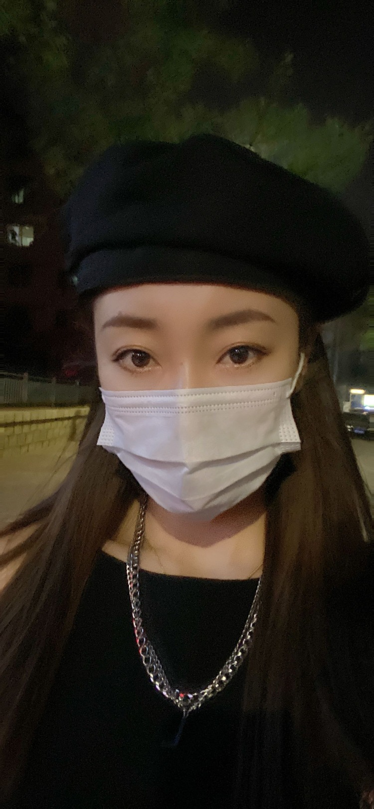 桃桃桃子-辽宁省·大连市·金州区--身高163,体重98,喜欢拍照,本人会搭配,风格多变,可以挑战多种风格