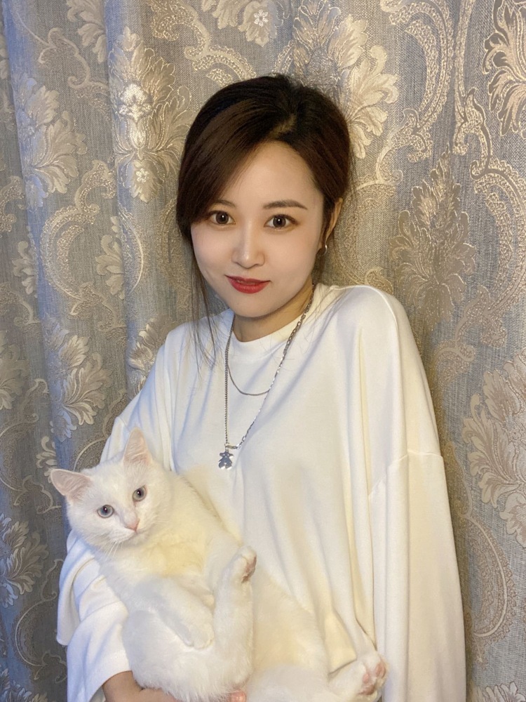 💕三颗小石子-天津市·天津市·滨海新区-抖音微博***快手-身高166 体重52kg 鞋码36
接寄拍,服装 包包 鞋子各种装饰品(假睫毛 美瞳 耳饰 项链 帽子)
还阔以有宠物的哦~