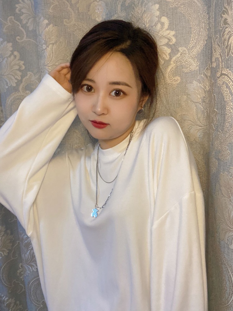 💕三颗小石子-天津市·天津市·滨海新区-抖音微博***快手-身高166 体重52kg 鞋码36
接寄拍,服装 包包 鞋子各种装饰品(假睫毛 美瞳 耳饰 项链 帽子)
还阔以有宠物的哦~
