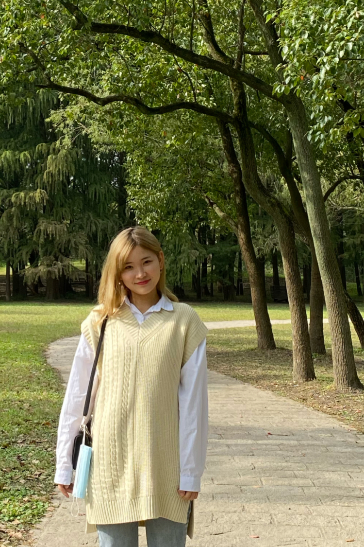 大白-上海市·上海市·宝山区--接单 :包包 衣服裤子鞋子 耳环项链 特长 :跳舞 拳击 演戏