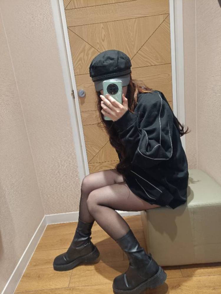 杨小胖-上海市·上海市·嘉定区-***-162-50kg。开箱类,种草,寄拍送拍都可,风格都可。私房❌ ,积极配合修图改图。