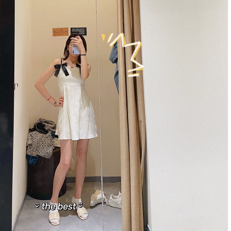 不了谢谢-江苏省·苏州市·吴中区-微博;***;抖音-163cm丨48kg丨苏州 身材比例较好,适合拍买家秀。
热爱独自旅行丨穿搭丨手机摄影丨旅游平台上写关于旅游的笔记和***星座感情笔记丨美食探店丨会写软文丨简单的剪辑视频和修图