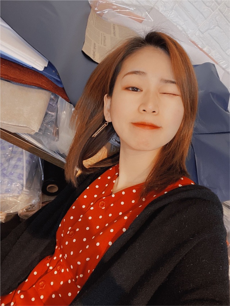 不了谢谢-江苏省·苏州市·吴中区-微博;***;抖音-163cm丨48kg丨苏州 身材比例较好,适合拍买家秀。
热爱独自旅行丨穿搭丨手机摄影丨旅游平台上写关于旅游的笔记和***星座感情笔记丨美食探店丨会写软文丨简单的剪辑视频和修图