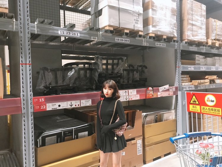 兔兔呀-浙江省·杭州市·上城区--接寄拍网拍 服装饰品等 各种风格不限制 各大平台都可发布 会修图出图快效率高长期合作 ~