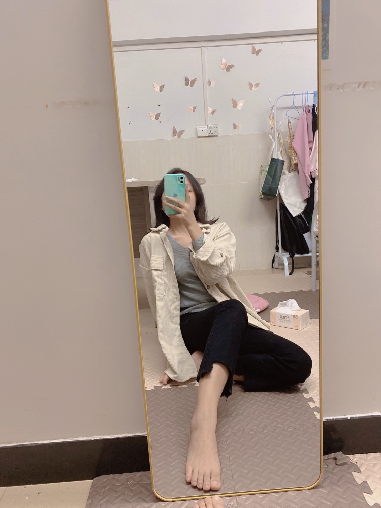 哦-广东省·东莞市·清溪镇--本人158cm/42kg爱拍照爱修图出图快可接寄拍送拍欢迎各位店家光临哦!