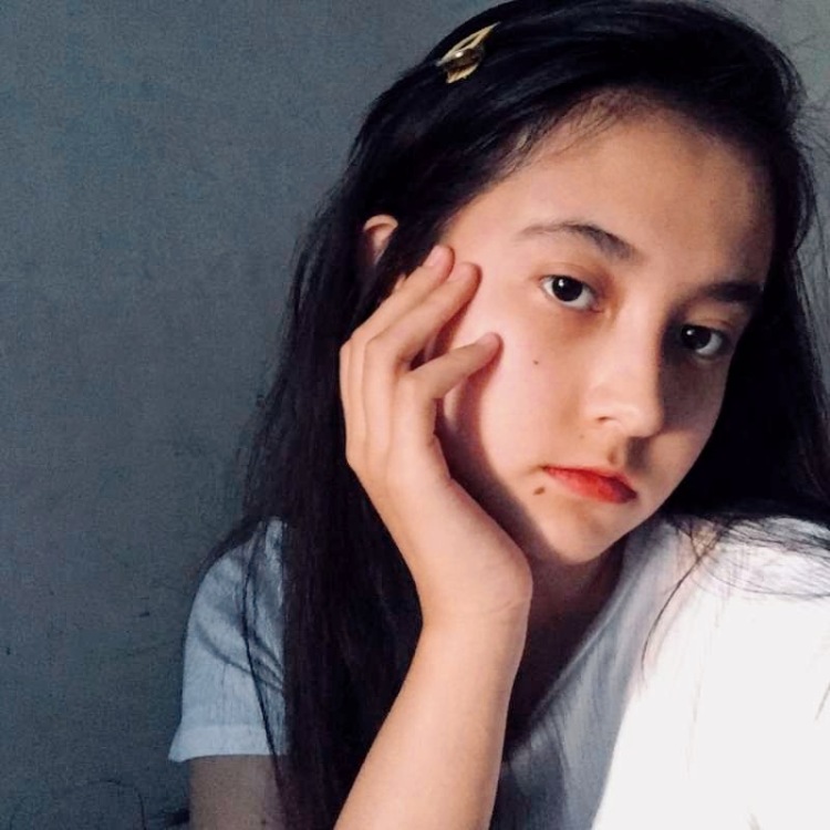 ·u-新疆维吾尔自治区·巴音郭楞蒙古自治州·库尔勒市--167·50
有点肉嘟嘟 会拍照 会p图 
接衣服 美瞳 鞋子 饰品等等的寄拍哦
可发小🍠 🍑宝