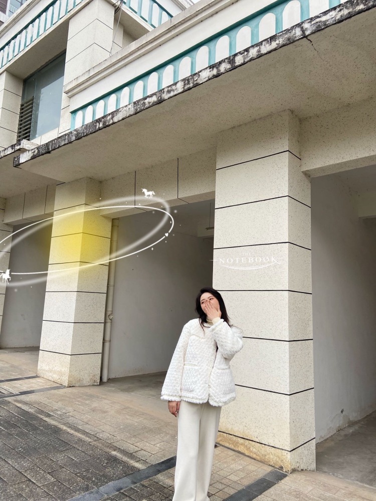 A·陈青🤍-四川省·广元市·利州区-抖音:AndQq8-接寄拍啦 买家秀也可!风格(韩系 酷辣 轻熟 )鞋子 包包 饰品都可!他拍对镜拍都可!