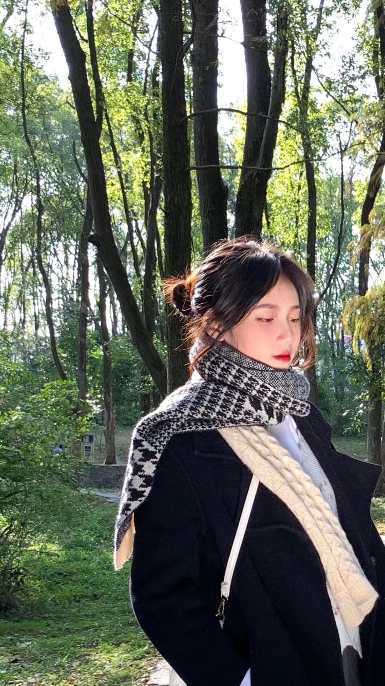 穗穗念-湖南省·永州市·零陵区-快手抖音知乎***最右-im搞笑女 兴趣是拍照爱好是p图 想接寄拍 流量推广 买家秀 短视频创作什么的!!