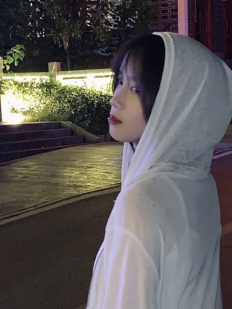 穗穗念-湖南省·永州市·零陵区-快手抖音知乎***最右-im搞笑女 兴趣是拍照爱好是p图 想接寄拍 流量推广 买家秀 短视频创作什么的!!
