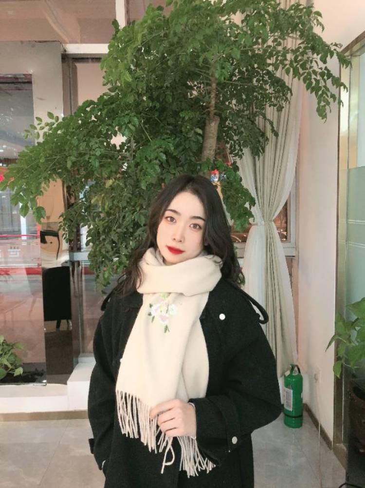 happiness🍃-河南省·郑州市·中原区--接寄拍，送拍，会P图会拍照，可拍视频等，买家秀  卖家秀 。