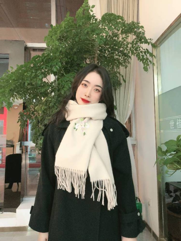 happiness🍃-河南省·郑州市·中原区--接寄拍，送拍，会P图会拍照，可拍视频等，买家秀  卖家秀 。
