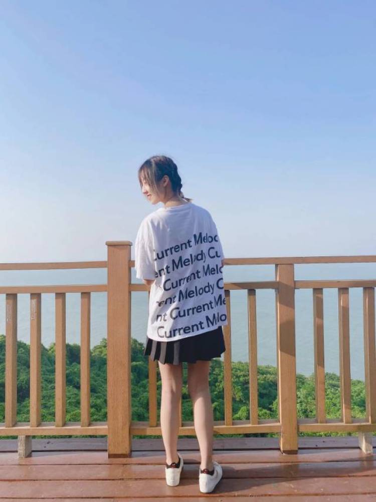 知更-江苏省·徐州市·泉山区--接买家秀寄拍,瞳模等,在家兼职,出图快,会p图,效率快,主接寄拍,不交会费谢谢