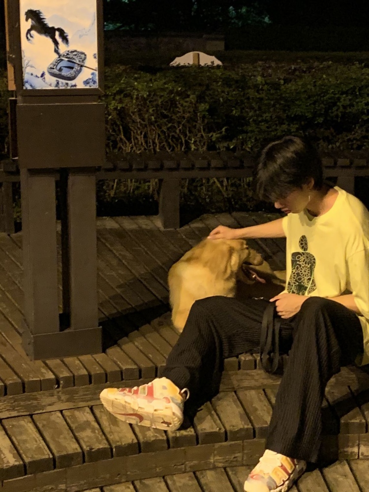 小p-浙江省·温州市·瑞安市-抖音-想接寄拍模特 有过拍照经验 可接受各大平台的接单 现在在抖音有2.3w粉丝
