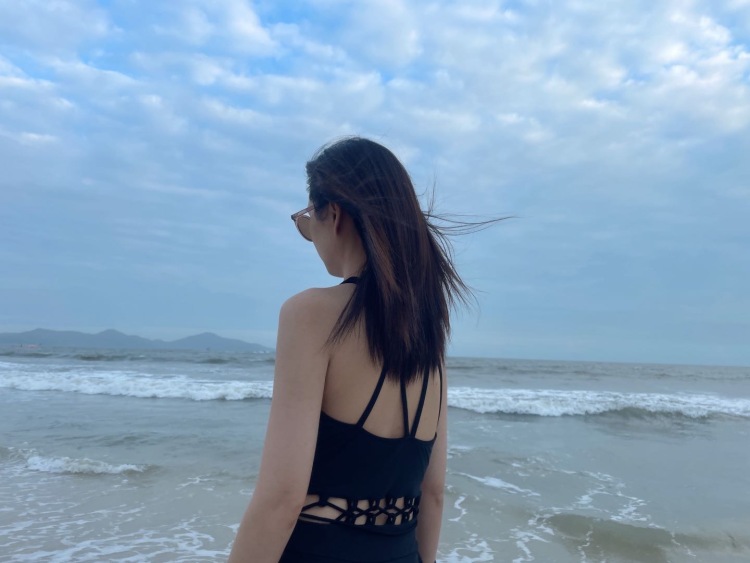辜妙纯-广东省·深圳市·龙岗区-***，微博-时间充裕好沟通，可接买家秀，淘宝寄拍送拍，软文笔记种草等，欢迎联系随时在线