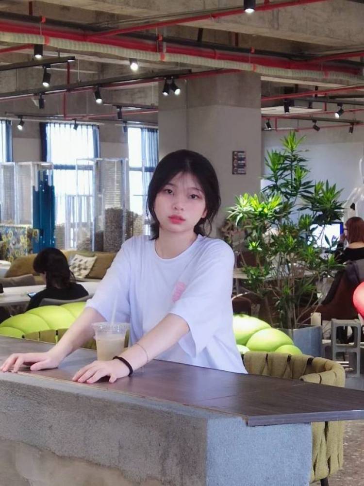 ojoss-浙江省·台州市·温岭市--接寄拍送拍(有经验)，淘宝买家秀也有经验
约摄影师，最好同地方，可以互免费用协商