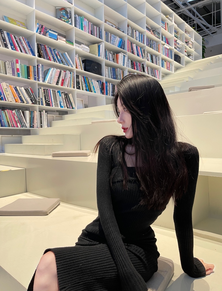 什么馥➰-河南省·郑州市·二七区--接拍服饰 美瞳 包包寄拍送拍,短视频,探店打卡,产品测评推广